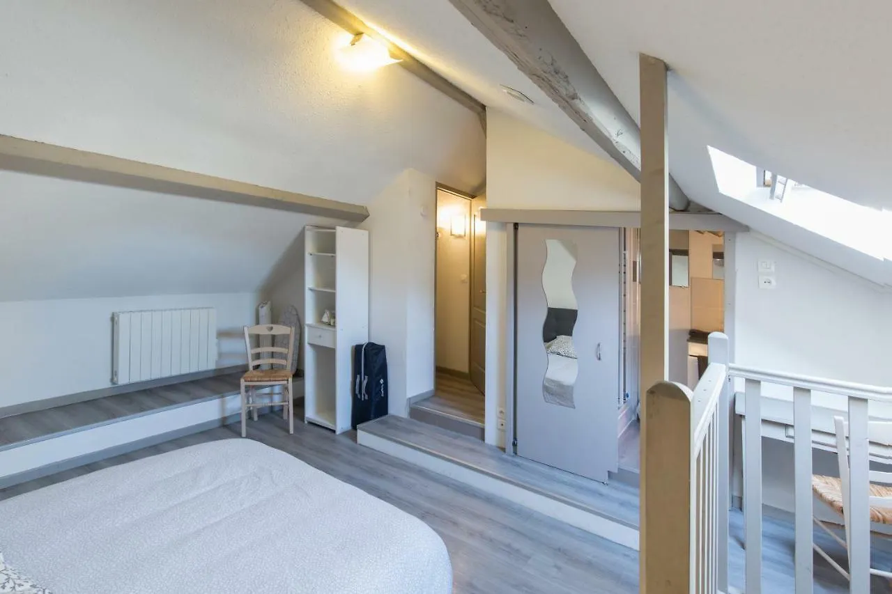 Decouvrir Lourdes Apartment 0*,